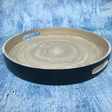 Afbeelding in Gallery-weergave laden, Black round bamboo tray
