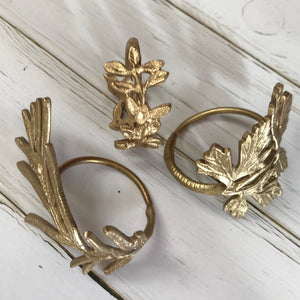 Golden leaf napkin ring set of three