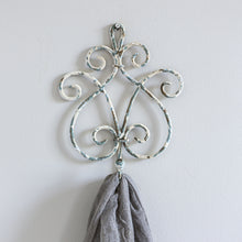 Load image into Gallery viewer, Brocante ornate wall hook

